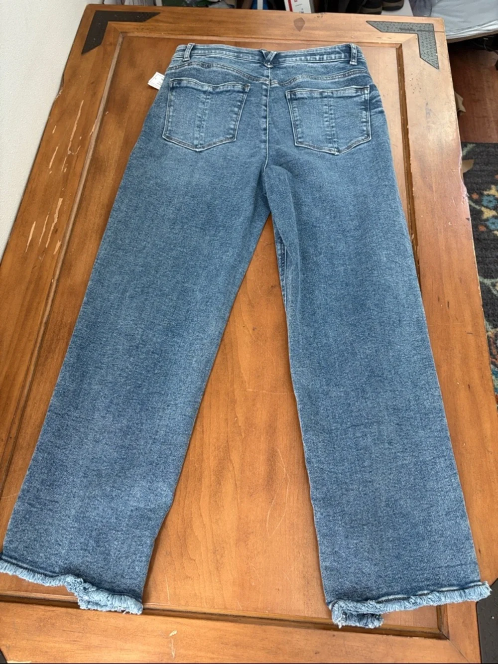 Democracy NWT AbSolution High Rise Medium Wash Straight-Leg Jeans Size 10